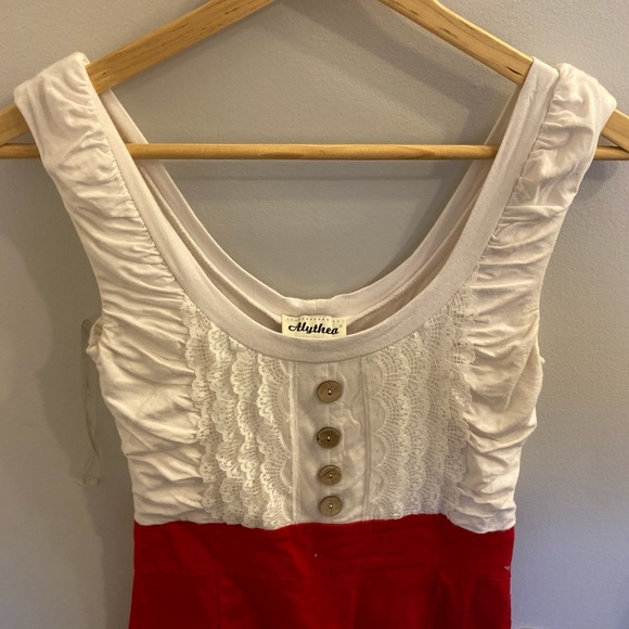 Cute mini dress - Picture 2 of 4